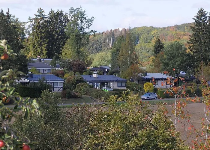 Domek alpejski In Gerolstein Near Forest Trails