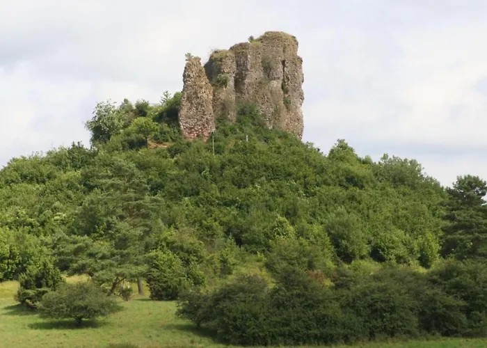 In Gerolstein Near Forest Trails Domek alpejski